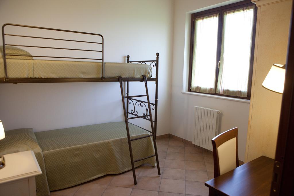 Residence Colle Veroni 모스치아노 산탄젤로 객실 사진
